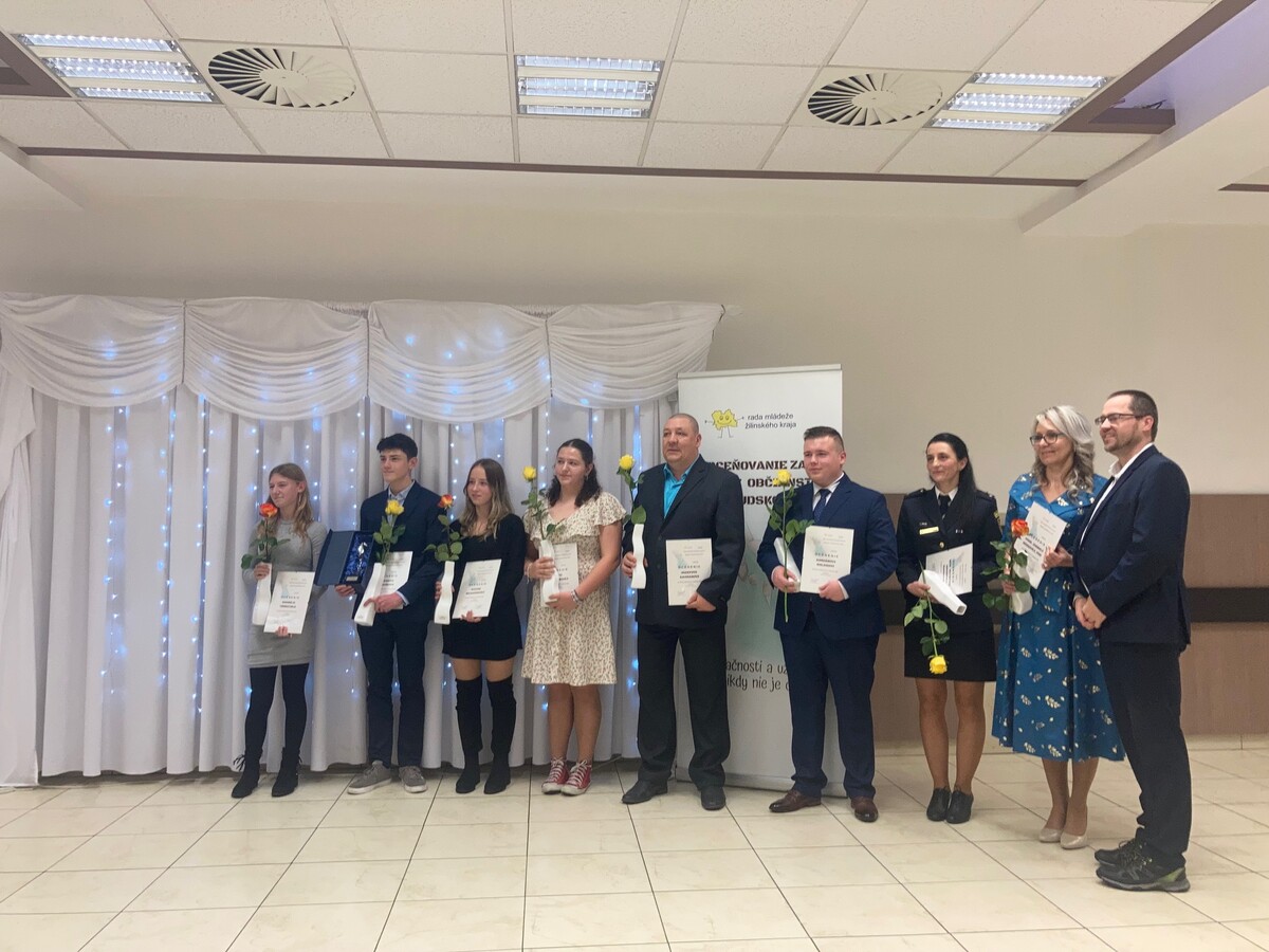 ocenenie pre hrosova 8