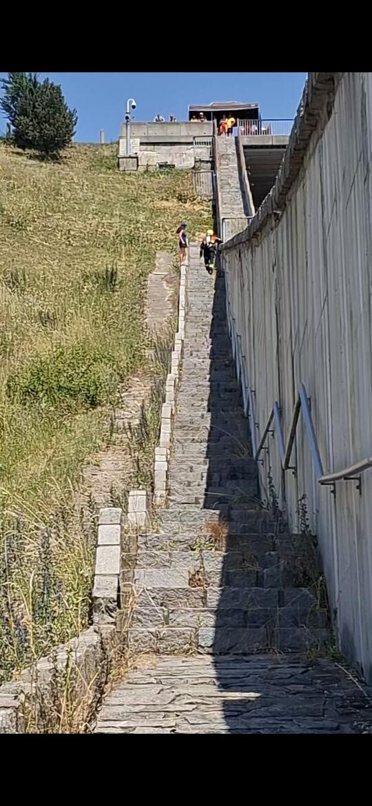 Pekelny tyzden 002